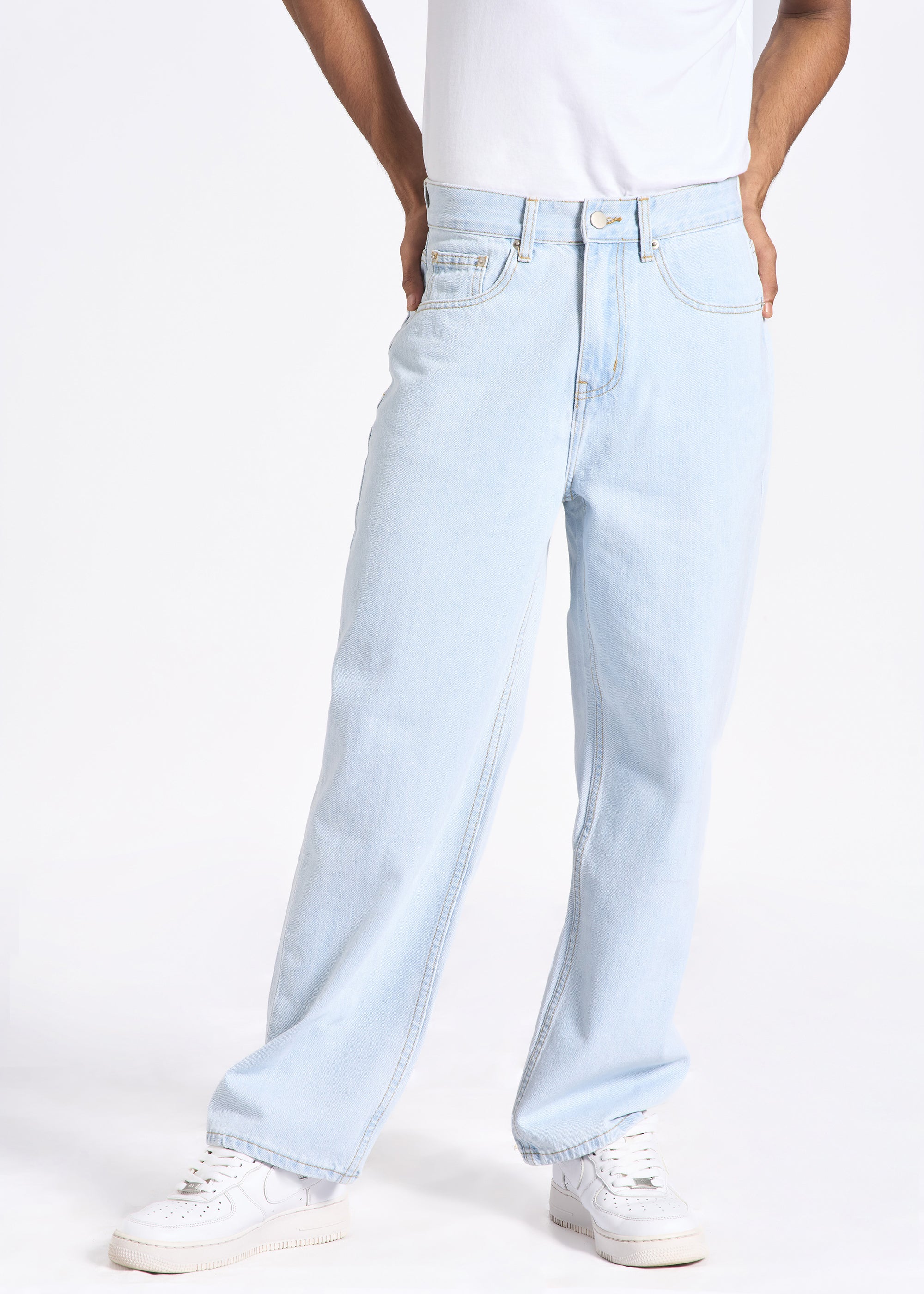 Classic Relaxed Fit Jeans