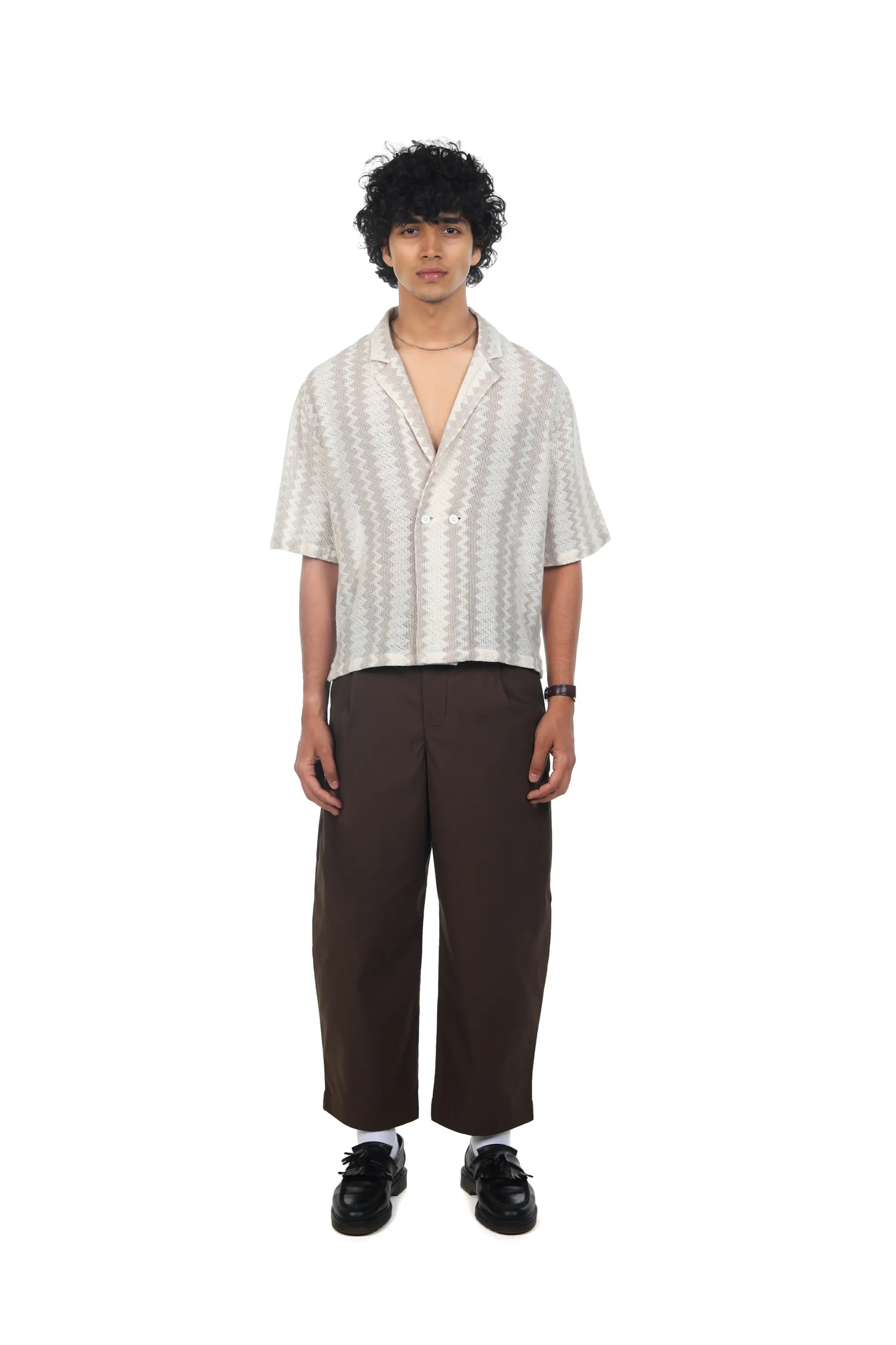 MANIVERSE Textured Double-Breasted Shirt